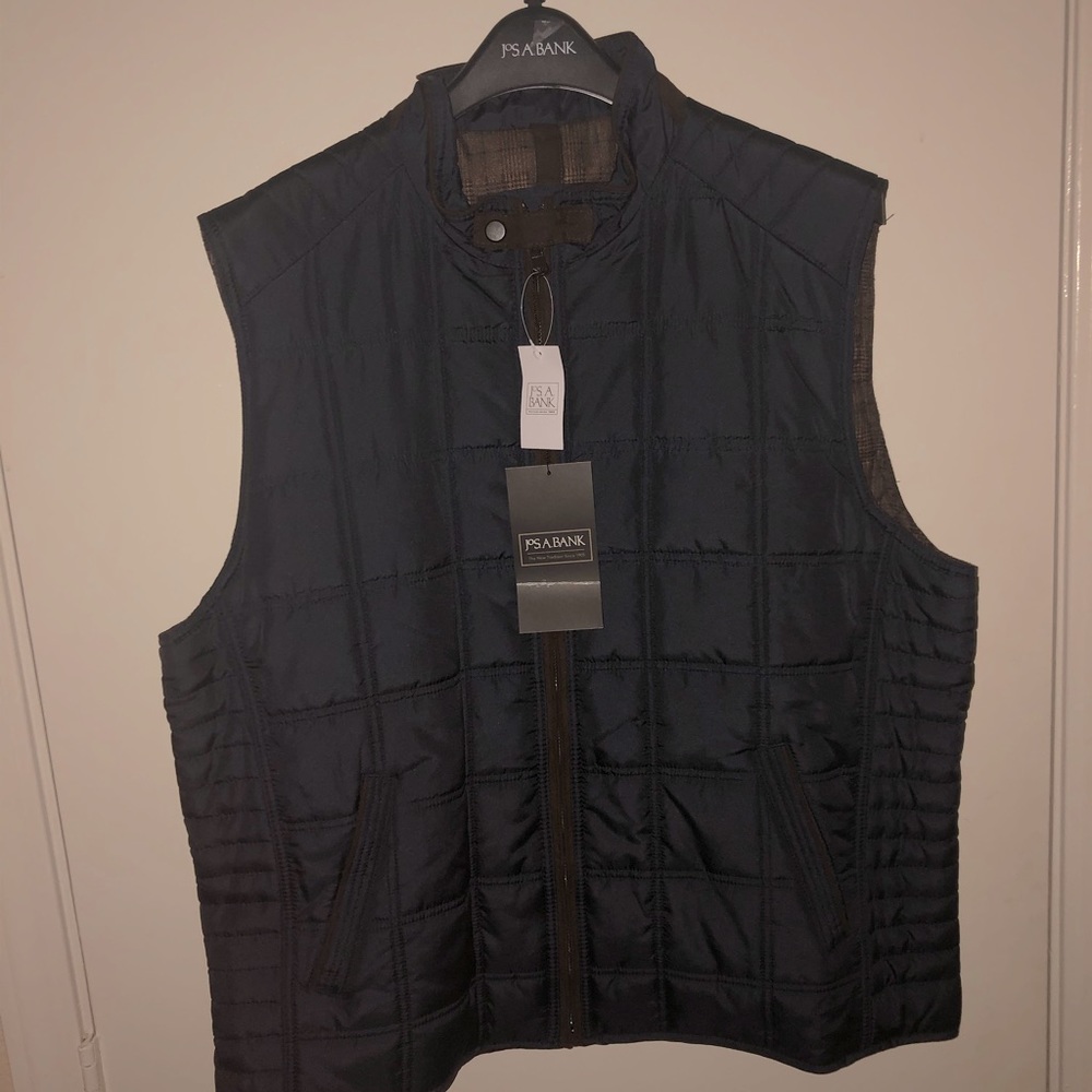 Jos A. Bank Casual Padded Vest